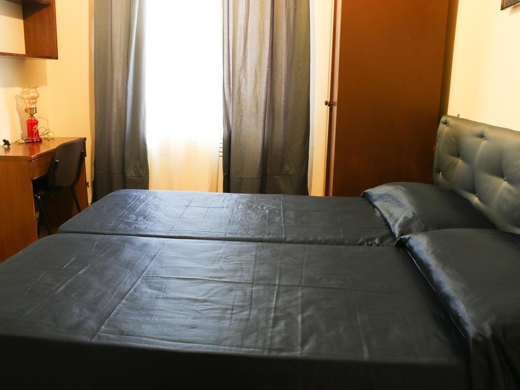 Casa Vacanze Scalone Roma Habitación foto